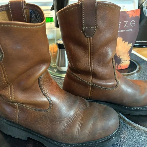 Wolverine Mens Brown Leather Soft Toe Work Boot Oil Slip Resistant Since 1883 - Picture 3 of 11